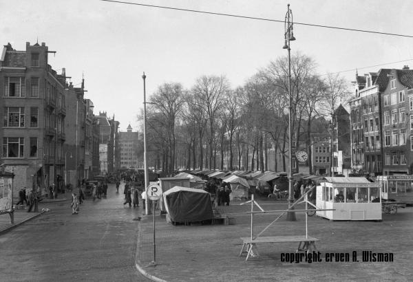 TWS064 Waterlooplein 1950 correctie